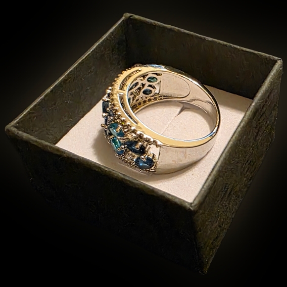 Blue Gemstone Ring - Picture 3 of 6